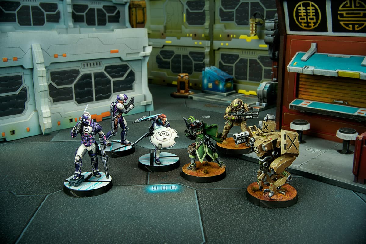 Productos relacionados  - Beyond Operation Blackwind