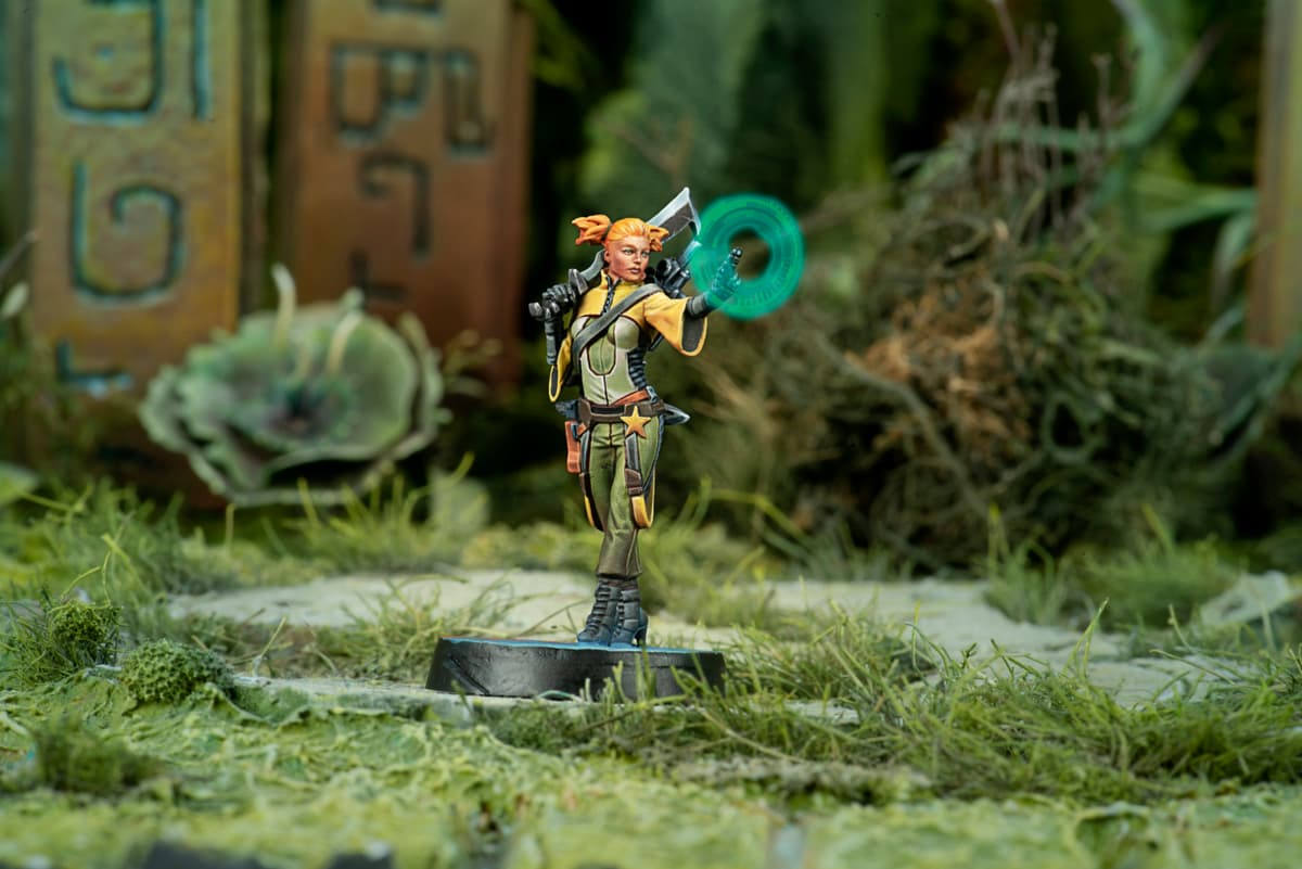 Valerya Gromoz (Hacker) - AdeptiCon - Infinity News March - Front view of the miniature