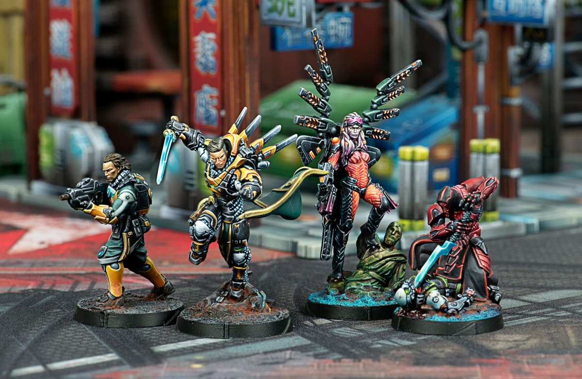 HVT in Infinity - Betrayal characters pack